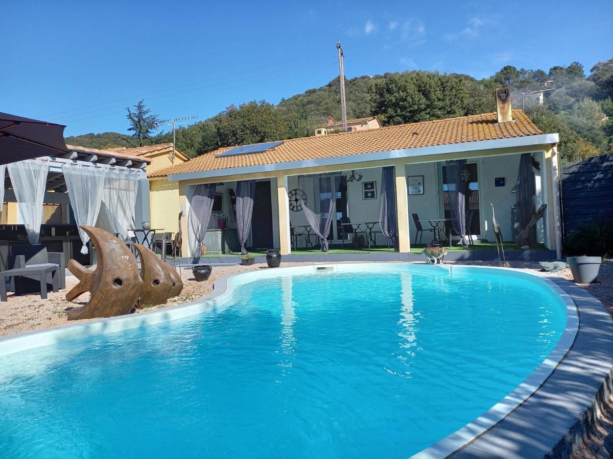 Alata A Casa Di Mariano B&B 외부 사진